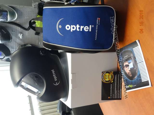 Samozatmívací kukla Optrel Autopilot CZ edice