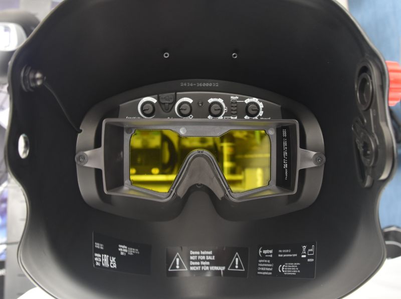 Samozatmívací kukla Optrel Panoramaxx Laser Hybrid, vystavený kus