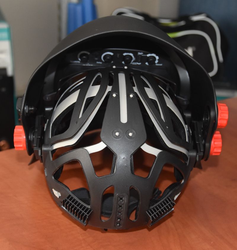 Samozatmívací kukla Optrel Panoramaxx Laser Hybrid, vystavený kus